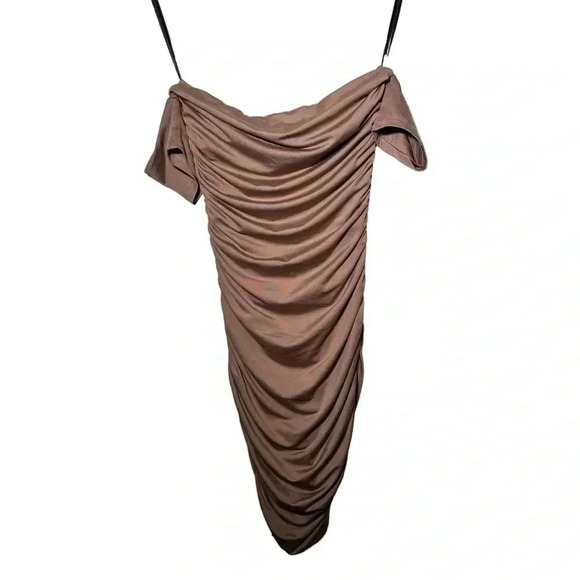 NWT SUPERDOWN REVOLVE MINI OFF THE SHOULDER DRESS RUCHED XXS BODYCON - Picture 1 of 5